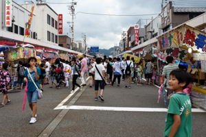 おまつり広場の画像