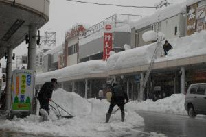 家庭の除雪の画像