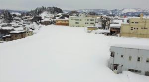 令和3年1月末時点の旧小千谷総合病院北東面からの鳥瞰画像