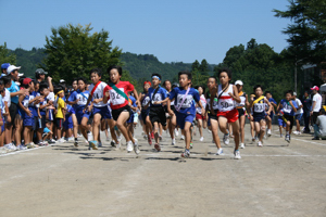 小学生の部スタート直後の画像