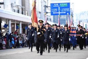 消防出初式の分列行進の画像